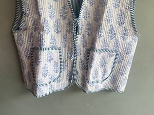 Gilet matelassé en coton pour femme, col en V, sans manches, imprimé floral, poches plaquées, style printemps, taille XL, CADEAU POUR ELLE - Product Image 5