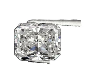 Anillo de compromiso de diamante cultivado en laboratorio de corte radiante DEF Color VS claridad respetuoso con el medio ambiente IGI certificado regalo de joyería personalizable para ella - Product Image 3