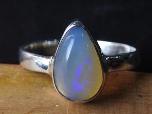 Anillo de Boda con Ópalo Sólido Australiano en Engaste de Bisel - Plata - Piedra de Nacimiento de Octubre - Talla 6.5 US - Joyería Clásica Hecha a Mano - Regalo - Fiesta - Multi - Product Image 3