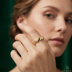 แหวนเพชรทองคำขาวสำหรับผู้หญิงจาก Lumera Fine Jewelry ทรงกลมเจียระไนแบบบริลเลียนท์ ได้รับการรับรองจาก GIA แหวนแต่งงานสุดหรู - Product Image 5