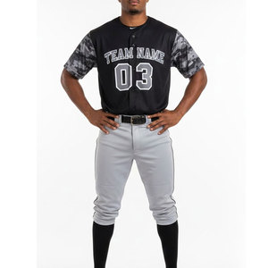 Ensemble uniforme pour homme : maillot de baseball noir avec manches camouflage et pantalon gris, en polyester respirant pour adultes - Product Image 1