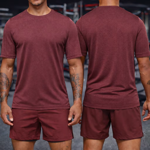 T-shirts de sport pour hommes personnalisés avec logo, coupe classique, col rond, respirants, compressifs, anti-UV, séchage rapide, écologiques - Product Image 4
