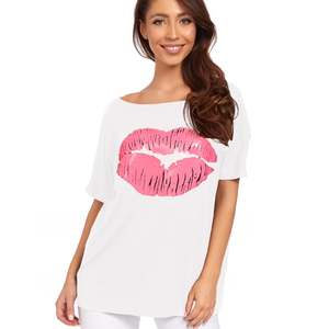 Camiseta de manga corta con cuello redondo para mujer, corte regular, estampado de besos, blusa informal de verano hasta la rodilla, de lona - Product Image 5