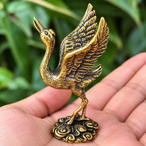Figurine d'Oiseau Grue en Laiton Faite à la Main, Sculpture de Grue Volante, Statue d'Oiseau Décorative en Métal, Décoration de Table pour la Maison et le Bureau, Faune Sauvage - Product Image 1
