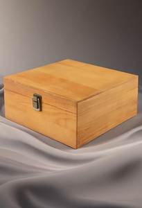 Heritage Wood Organizer Jewelry <b>Box</b> Rectangular Hinged Lid Classic Design 1 Layer Latch Dishwasher Safe Steamable Storage - Product Image 2