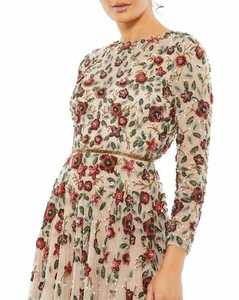 Vestido Maxi de Noche con Lentejuelas y Bordados a Rayas, Manga Larga, Espalda Descubierta, Corte A, Largo hasta el Suelo, 100% Poliéster, Cintura Imperio, Color Champán - Product Image 3