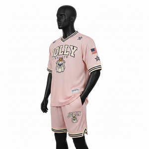 Ensemble short et maillot en jersey de polyester respirant pour homme, toucher doux, panneaux côtelés roses sur le col et les poignets, logo imprimé personnalisé. - Product Image 4