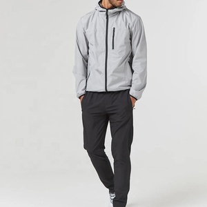 Chaqueta Cortavientos Ligera para Hombre, Recubierta de Nailon, con Capucha, Cierre de Cremallera, Impermeable 10,000mm, para Actividades al Aire Libre, Lluvia, Viajes, Senderismo - Product Image 2