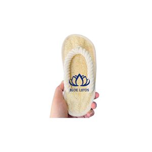 BEST SELLER Pantoufle en Loofah Écologique Confortable pour l'Intérieur, Idéale pour les Spas et Hôtels, Offrant un Pas Exfoliant Doux et Lisse - Product Image 1