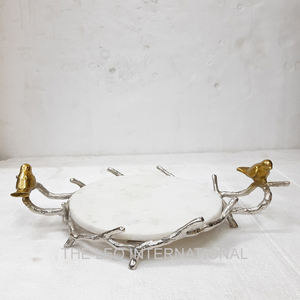 Vaisselle de dessert en aluminium en forme de feuille, finition argentée créative, décoration géométrique, caractéristique écologique - Product Image 3