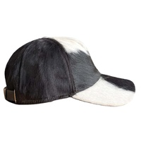 Casquettes de baseball en cuir de vache faites à la main |   Personnalisé en cuir de vache naturel noir/blanc, style sportif et professionnel, 7 panneaux, respirant et imperméable