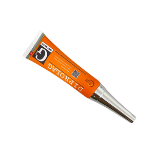 Tubo de plástico PE avanzado para envasar gel y crema para el acné, para piel y cuerpo, con tapa de rosca larga plateada y estampado en el hombro. - Product Image 1