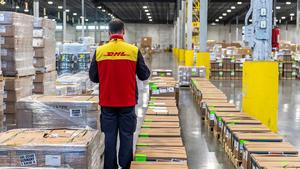 แอปพลิเคชันมือถือที่ใช้งานร่วมกับ Kenya Logistics Mac สำหรับการจัดส่งที่ราบรื่น การติดตามการขนส่ง การจัดการกลุ่มยานพาหนะ การดำเนินงานแบบเรียลไทม์ และการจัดการสต็อก - Product Image 3