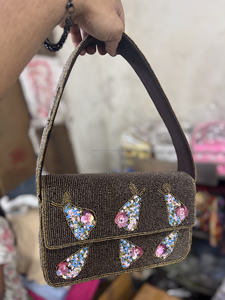 Bolso de Mensajero Grande Estilo Bohemio Indio Hecho a Mano para Mujer, Bolso de Mano para Compras Nocturnas con Detalles de Cuentas, Estilo Boho para Uso Diario - Product Image 6