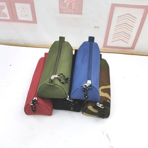 Mini Estuche para Lápices de Poliéster Oxford 300D con Cierre, 20x7x6.5cm, Impresión de Logotipo OEM para Escuelas y Oficinas, Marca DC - Product Image 2