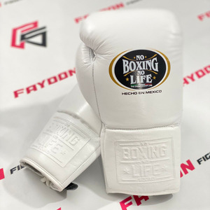 Guantes de Boxeo Rojos Estilo Mexicano, Sin Boxeo No Hay Vida, de Cuero Vacuno Auténtico de Primera Calidad, Cierre con Cordones Ajustables - Product Image 3
