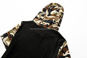 Sweat à capuche décontracté pour homme, en polaire, style streetwear, couleur unie, avec empiècements en coton, motif camouflage, manches courtes - Product Image 3