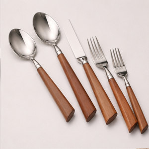 Ensemble de couverts en acier inoxydable avec manche en bois naturel, couverts modernes écologiques pour la maison, les restaurants et les mariages - Product Image 3