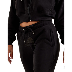 กางเกงสตรีทแวร์ทรงสลิม ผ้าฝ้าย 100% สกรีนโลโก้ได้ กางเกงวอร์มขาบานแบบดิสเทรส ราคาขายส่งสำหรับสาวๆ - Product Image 4