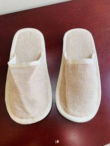 Pantuflas de Algodón Suave Blancas con Punta Abierta, Cómodas para Huéspedes de Hotel, Desechables, Ligeras, para Baño y Salón - Product Image 5