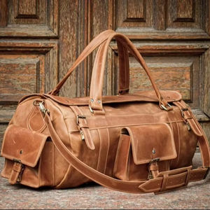 Sac de voyage en cuir véritable style rétro, sac de week-end grande capacité léger avec fermeture éclair, bagage cabine portable pour les voyageurs fréquents - Product Image 1