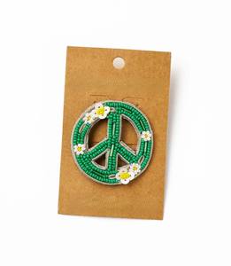 Broche de aleación plateada con flor de margarita, bordado con lentejuelas y cuentas, para chaquetas, bolsos, sombreros, venta al por mayor personalizada - Product Image 6