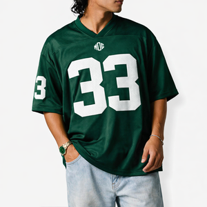 Jersey de Fútbol Americano Verde Transpirable de Malla con MOQ Bajo, 100% Poliéster, Ropa Urbana para Hombre, Cuello en V, Número 33, Ropa de Equipo, Pedidos al por Mayor OEM - Product Image 1