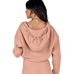 Ensemble tricoté gris 2 pièces pour femme : haut zippé à manches longues et leggings taille haute, couleur unie, décontracté, toutes saisons - Product Image 5