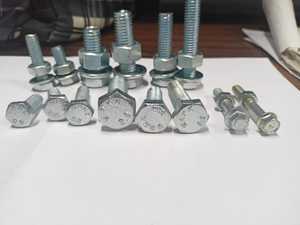 Vis à tête hexagonale avec écrou et rondelle (DIN 933) - Product Image 4