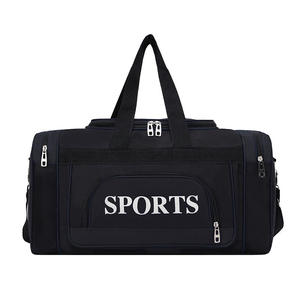 Bolsa Deportiva de Viaje Weekender T60 con Separación para Ropa Seca y Mojada, para Yoga, Fitness y Entrenamiento, con Compartimento para Zapatos y Logotipo Personalizado - Product Image 1