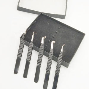 MAHFOOZ INSTRUMENTS – Nouvel ensemble de pinces à cils inclinées sur mesure en acier durable avec revêtement poudré - Product Image 3