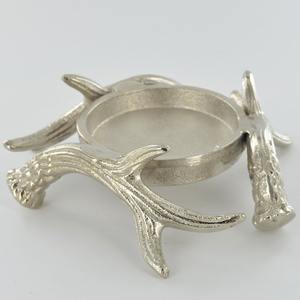 Candelabro Rústico de Metal con Base de Cuerno Plateado, Centro de Mesa Decorativo para Bodas, Navidad y Decoración del Hogar - Product Image 1