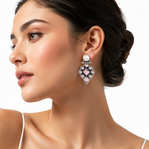Pendientes Colgantes de Perlas y Flores de Plata Antigua de Moda, Disponibles con MOQ |   Pendientes de Piedra Rosa |   Joyería Étnica Hecha a Mano |   Boho - Product Image 2