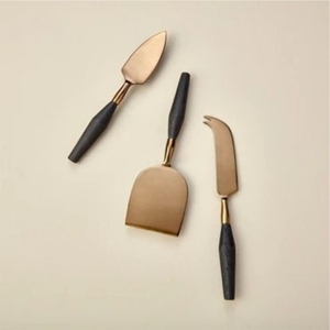 Juego de Cuchillos para Queso de Lujo de 3 Piezas de Acero Inoxidable Dorado con Mango de Madera Negra, Cortador para Tabla de Charcutería, Juego de Queso al por Mayor - Product Image 1