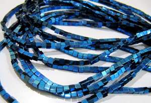 Perles en hématite facettées de couleur bleu royal, forme de cube, 2 mm, longueur 15-16 pouces - Product Image 5