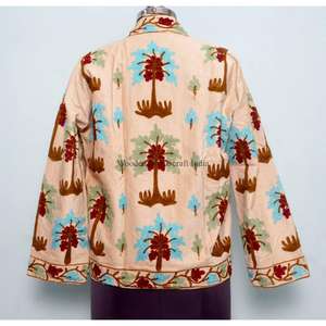 Chaqueta de algodón cotrize hecha a mano, ecológica, de estilo playero, para invierno, informal, para mujer, con cierre de botones y bordado floral. - Product Image 5