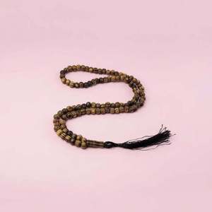 Tasbih de Madera Pulida Ecológico Hecho a Mano, Cuentas de Oración Islámicas para Hombres y Mujeres Musulmanes, para Zikr Diario, Dhikr y Meditación - Product Image 1