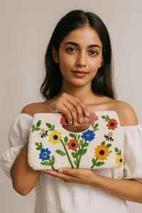 Bolso de mano bordado floral con cuentas, de seda, para noche, con correa de cadena, para bodas y fiestas, diseño personalizado SHEERI, promocional - Product Image 3