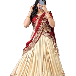 Lehenga choli ผ้าไหมทัสซาร์พิมพ์ลายด้วยฟอยล์ - Product Image 1