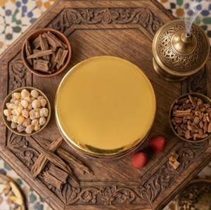 Encens en cônes Javadh Premium Dhoop dans un bocal en verre avec couvercle doré, parfumé, aromatique, pour usage religieux indien - Product Image 5