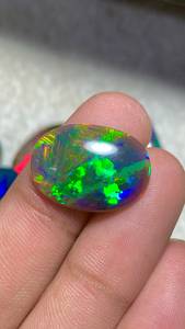 Opale d'Éthiopie naturelle Welo, taille ovale, pierre précieuse en vrac, opale de feu multicolore, cabochon plat pour la fabrication de bijoux - Product Image 1