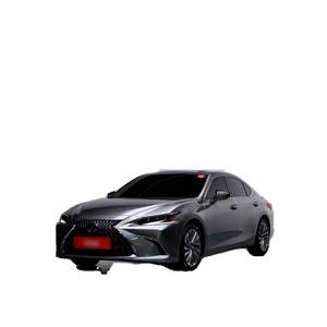 Lexus ES 2024 Executive, 33,186 km, Volante a la Izquierda, Asientos de Cuero, Cámara Trasera - Product Image 1