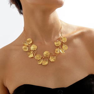 Collar de Latón Pulido Tradicional HF CRAFTS HFC-0448 Hecho a Mano de Alta Calidad con Acabado Elegante para Boda, Collar con Colgante de Latón - Product Image 6