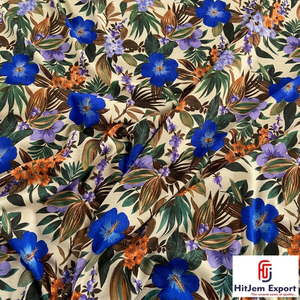 Tissu en polyester doux imprimé numériquement, fabricant sur mesure pour vêtements et textiles de maison - Product Image 6