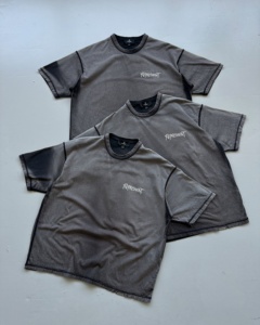 T-shirt imprimé délavé à l'acide pour homme, 100 % coton, style rétro, haute qualité, hip-hop, épaules tombantes, t-shirts unis teints - Product Image 1