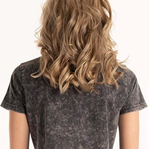 T-shirt personnalisé pour femme, délavé à l'acide, vintage, effet pierre, manches courtes, style streetwear rétro, en coton, qualité supérieure, vêtement vierge - Product Image 5