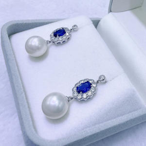 Natural 8-9mm Freshwater <b>Pearl</b> Dangle <b>Earrings</b> for Women Round Almost Flawless Pure <b>Silver</b> with Square Face Design - Product Image 4