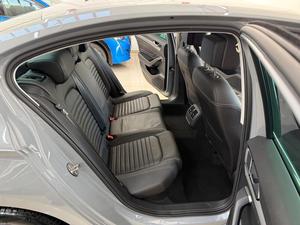 VW Passat 1.4 TSI 13KWH GTE DSG EURO 6 de 4 Puertas, Año 2022, Impecable - Product Image 6