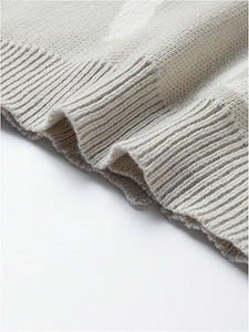 Suéter tipo cárdigan clásico de punto con botones para hombre - Product Image 4