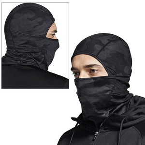 Pasamontañas de poliéster impermeables de primera calidad para el invierno, fabricados en Pakistán, ideales para fábricas en climas fríos. - Product Image 4